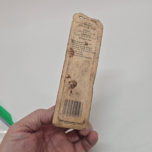 Dorman 701-910 Door Hinge Pin and Bushing Kit GM Full & Mid Exc. A, F, & J Body - Picture 7 of 9